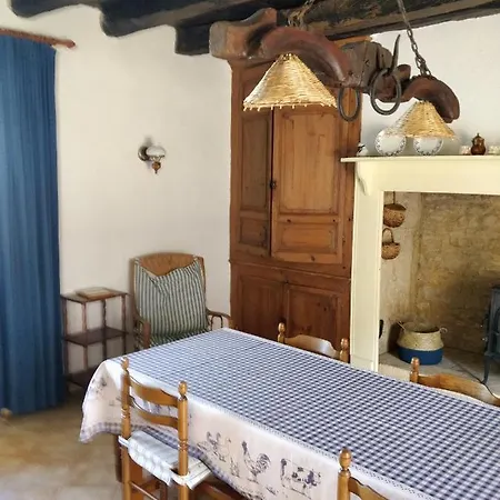 Holiday home La Bessede La Chapelle-Aubareil